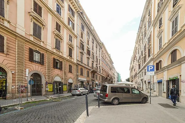 Be First Hotel Roma Casa de hóspedes